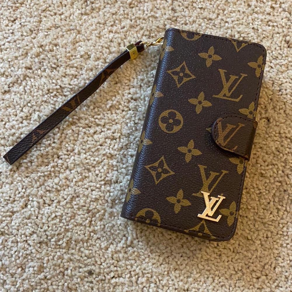 Louis Vuitton phone and wallet (faux)